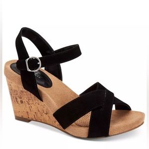 WOMEN'S Ferrnn Black Cork Wedge Sandals, Created for Macy's, Size 7.5